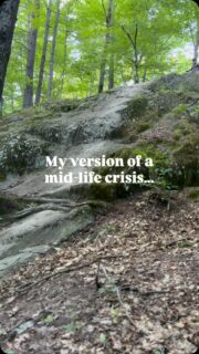 No photographers were (seriously) hurt in the making of this video. 😅

Just my ego… and maybe a few muscles I’ll discover tomorrow. 🤘

#mountainbike #mtblife #womenwhoride #vermont #vtmtb