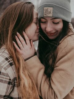 The sweetest couple, now engaged.
And honestly… this backdrop did its job too. 🏔️❤️

#stowevermont #stowephotographer #vermontphotographer #vermontengagement #vermontcouples